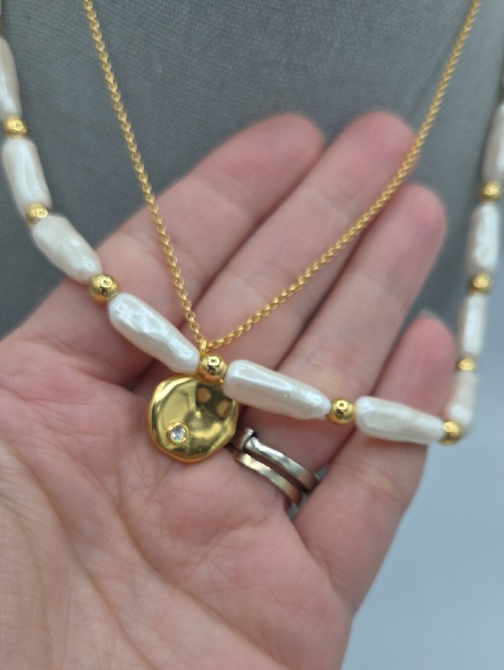 5 for $25! J. Crew Gold Tone White Pearl Layered Necklace Set Of 2 - Picture 3 of 5
